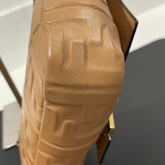 Fendi Baguette Tan Leather 2-way Bag (JB1240) - Picture 5 of 11